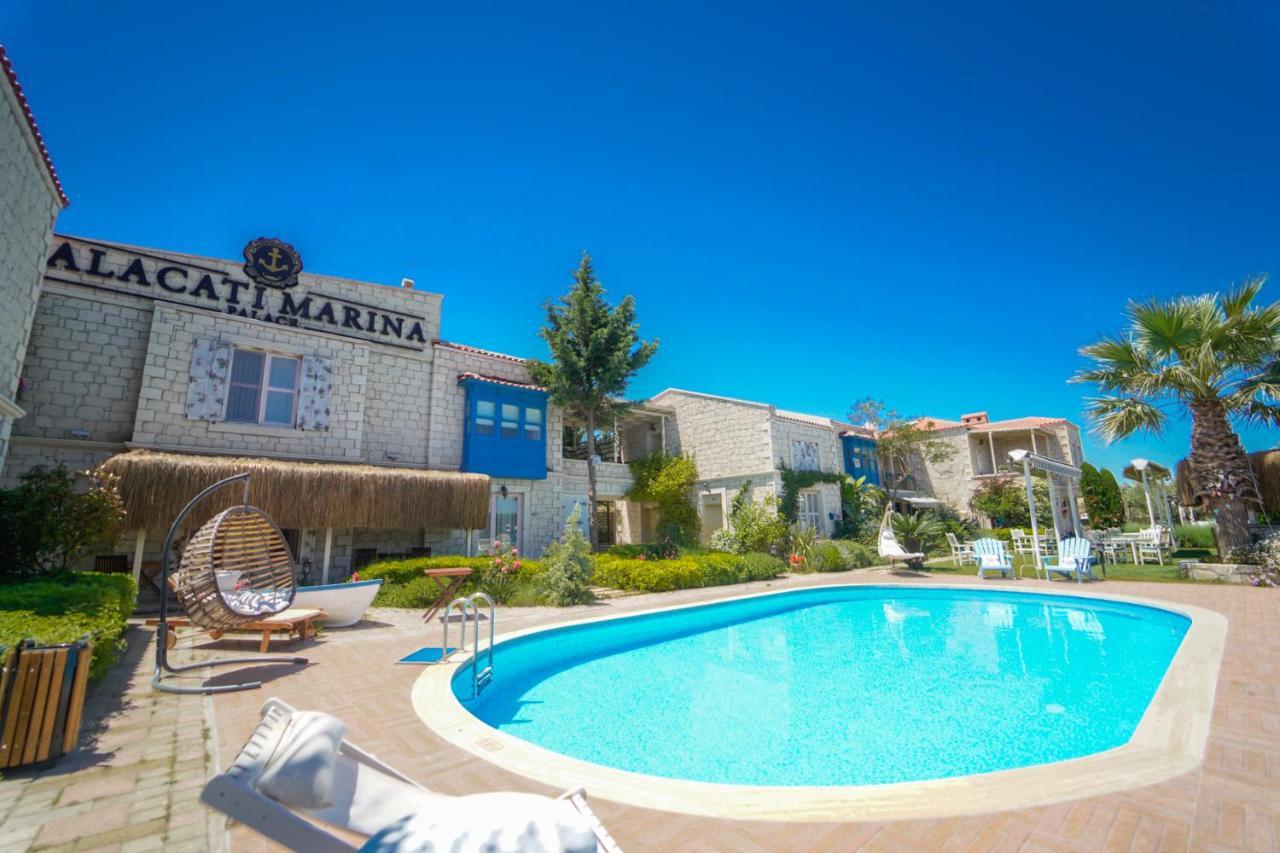 Alacati Marina Palace Kültér fotó