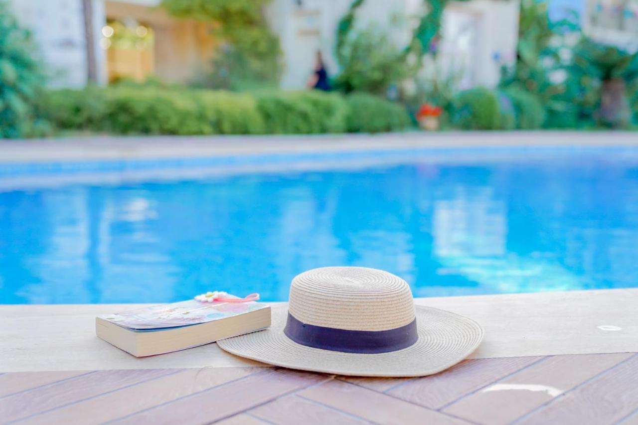 Alacati Marina Palace Kültér fotó
