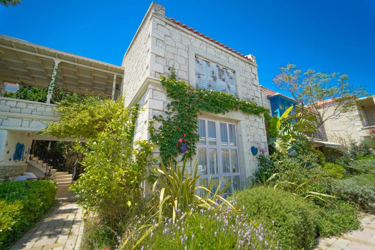 Alacati Marina Palace Kültér fotó
