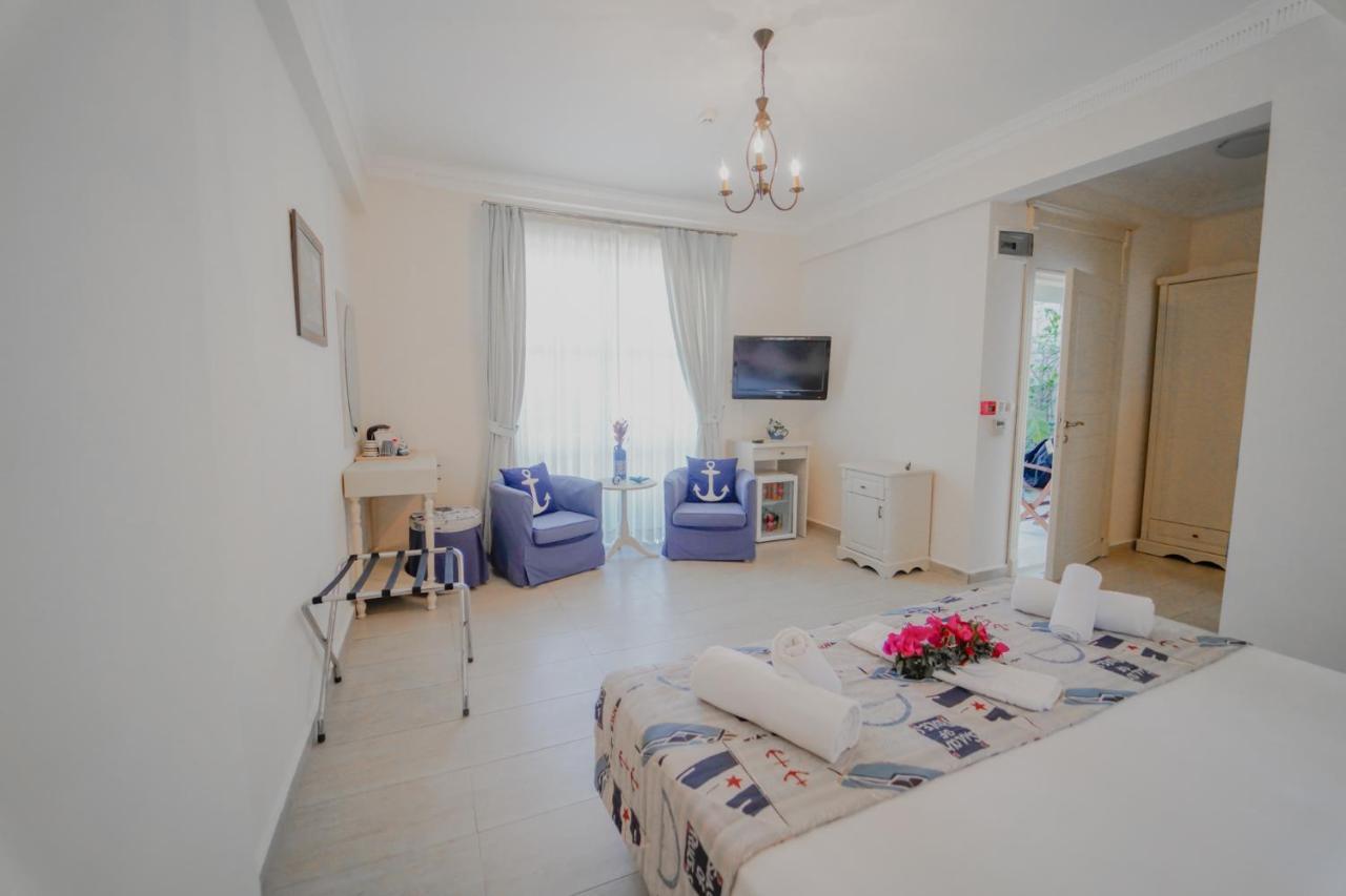 Alacati Marina Palace Kültér fotó