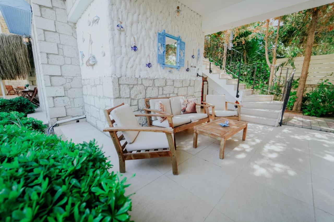 Alacati Marina Palace Kültér fotó